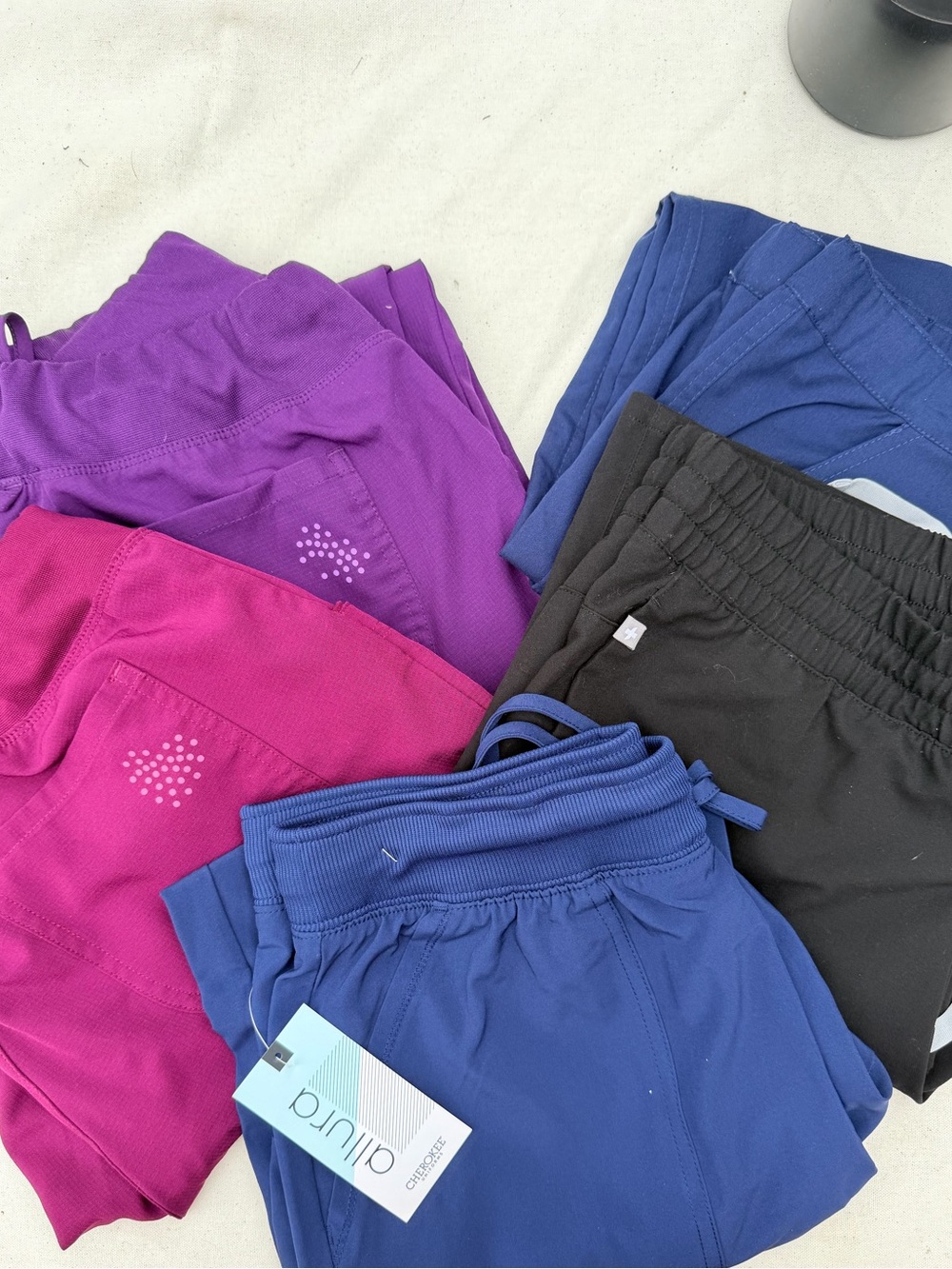 Scrub pants bundle size medium